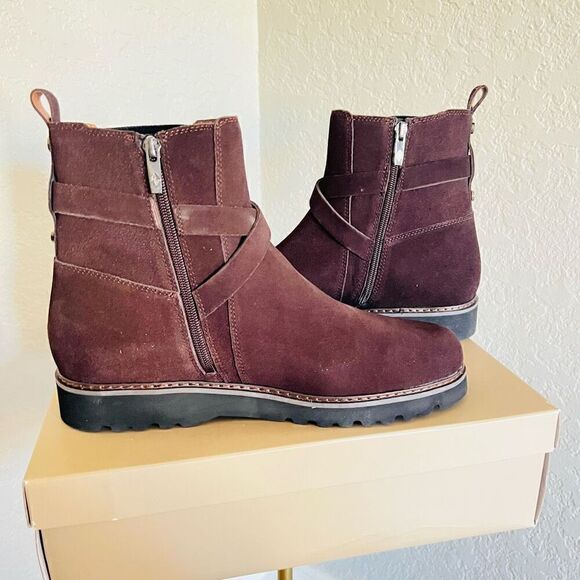 DONALD PLINER CAPTAIN Buckled Lug Sole Bootie, Suede, Dark Brown, Size 12, NWT - Picture 3 of 16